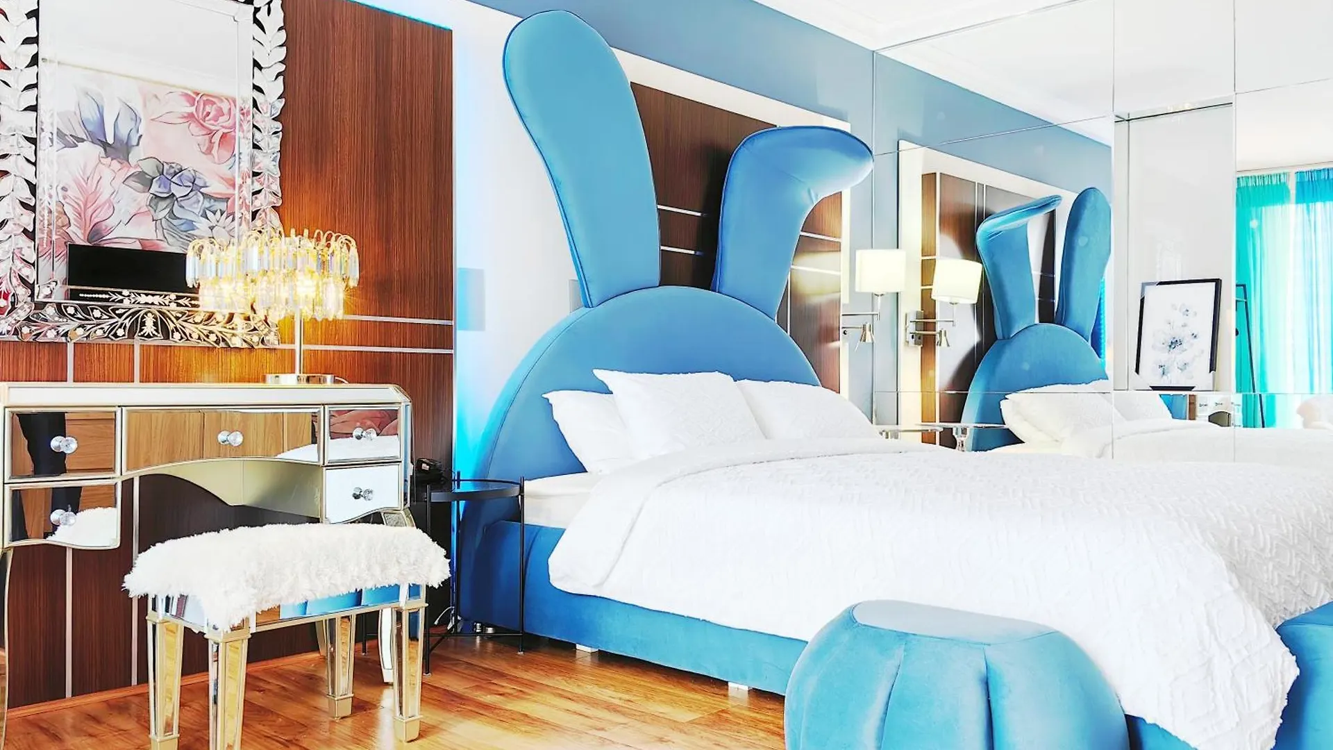 Luxury Escape! Amazing Holiday Home Ocean View Central Location Get To Everything Gold Coast