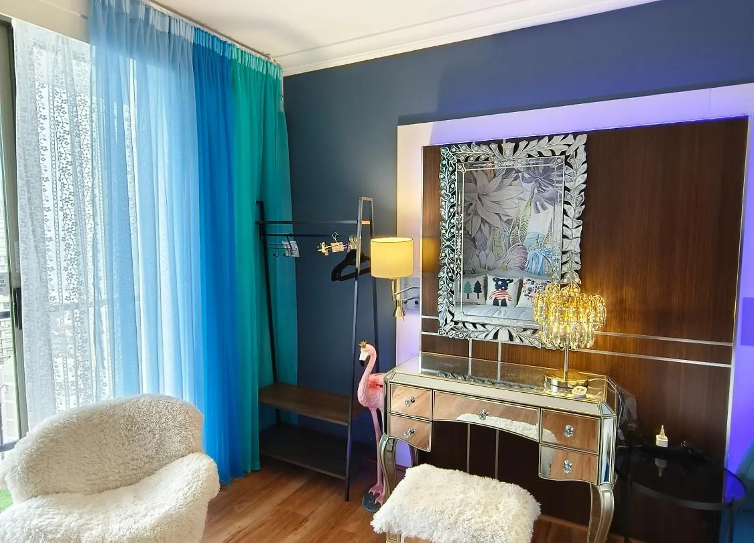 Apartment Luxury Escape! Amazing Holiday Home Ocean View Central Location Get To Everything Gold Coast Australia