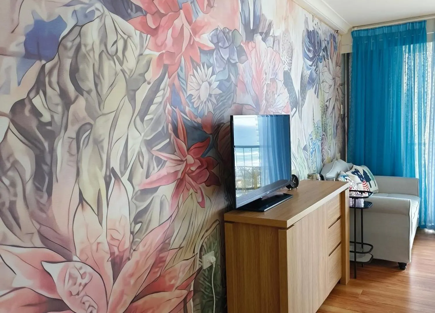 Luxury Escape! Amazing Holiday Home Ocean View Central Location Get To Everything Gold Coast 0*,  Australia
